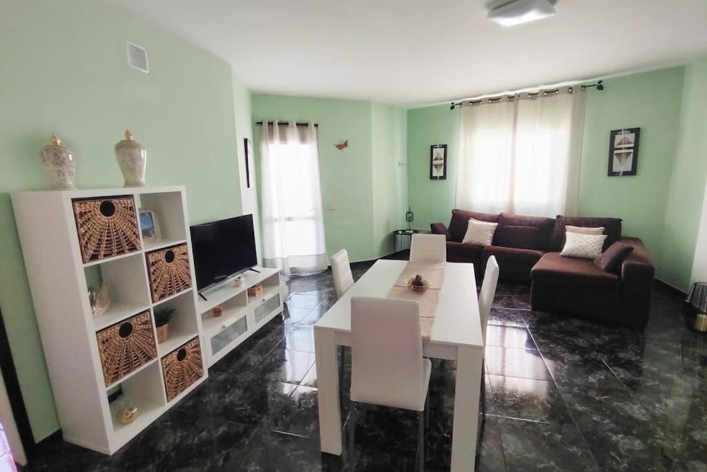Cheyma Home 3º: Amplio Apartamento En Alcala Εξωτερικό φωτογραφία